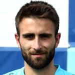 Едис Аговик